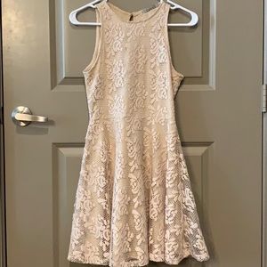 Easel: Mini Dress